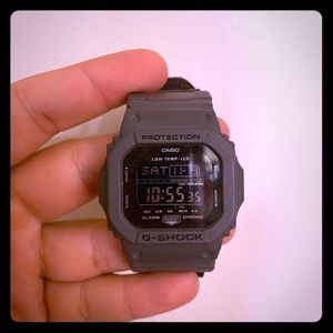 Casio G-SHOCK square